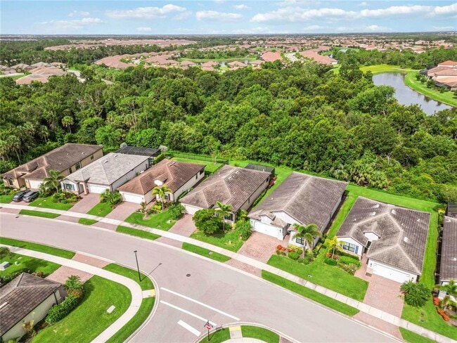 Building Photo - 20765 Swallowtail Ct