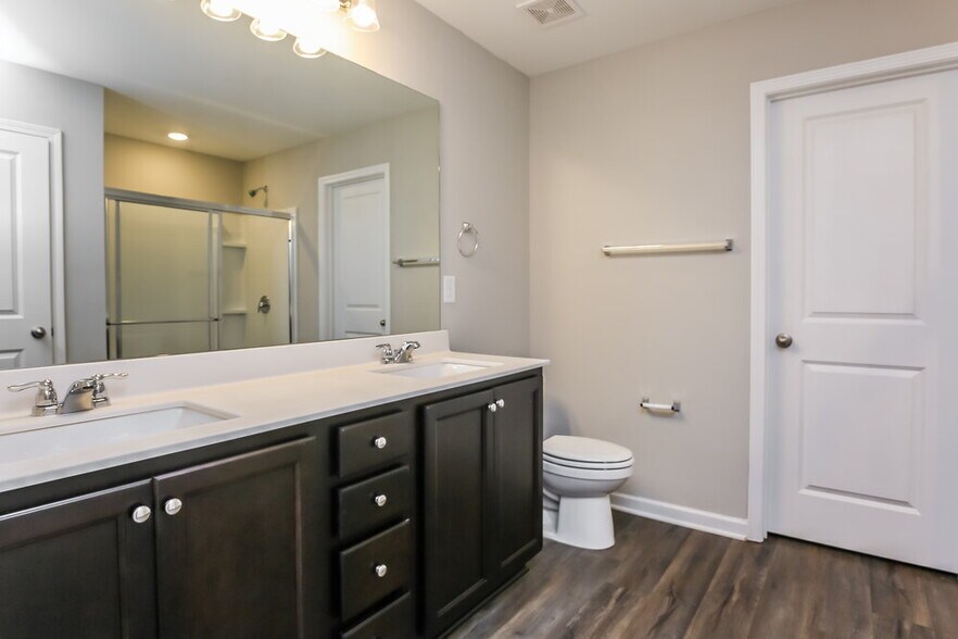 Building Photo - 3735 Newbury Pl