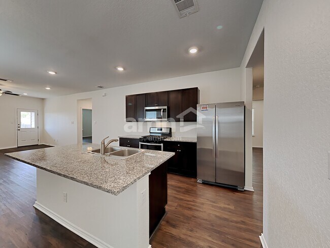 Building Photo - 11814 Mulberry Creek