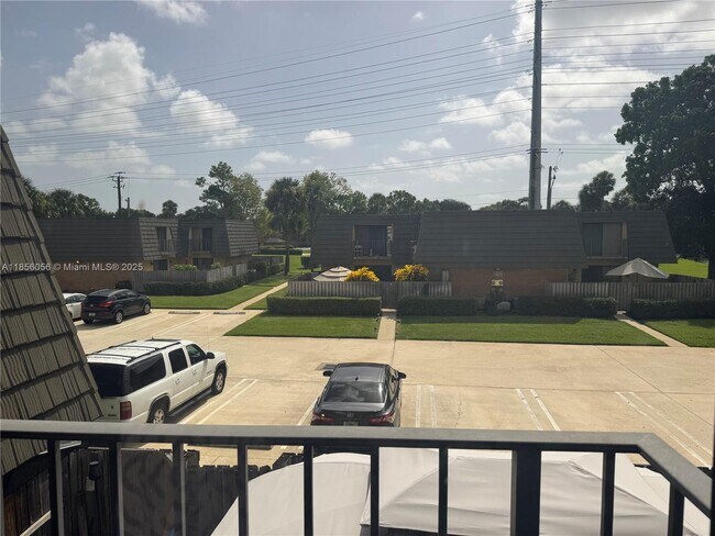 Primary Photo - 4122 41st Way