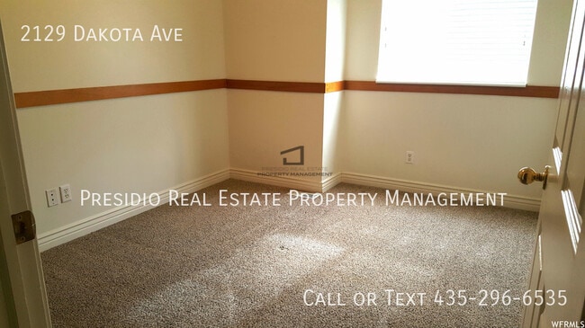 Building Photo - 2129 Dakota Ave