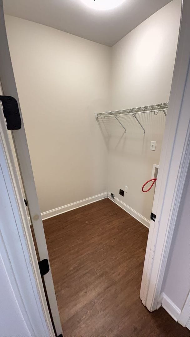 Building Photo - Nice 4 bedroom 2 bath home in the heart of...