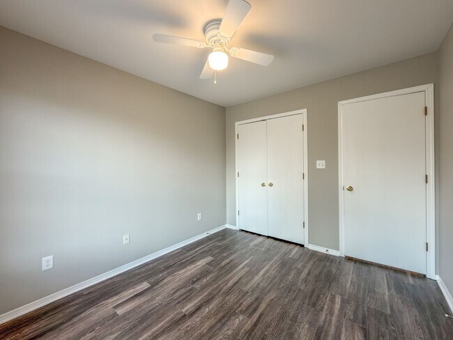 Building Photo - 1203 Quebec Dr