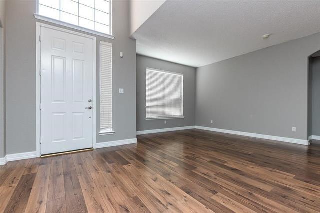 Building Photo - 9401 Meyers Canyon Dr