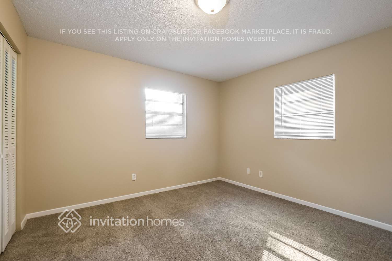 Building Photo - 712 Vassar Rd