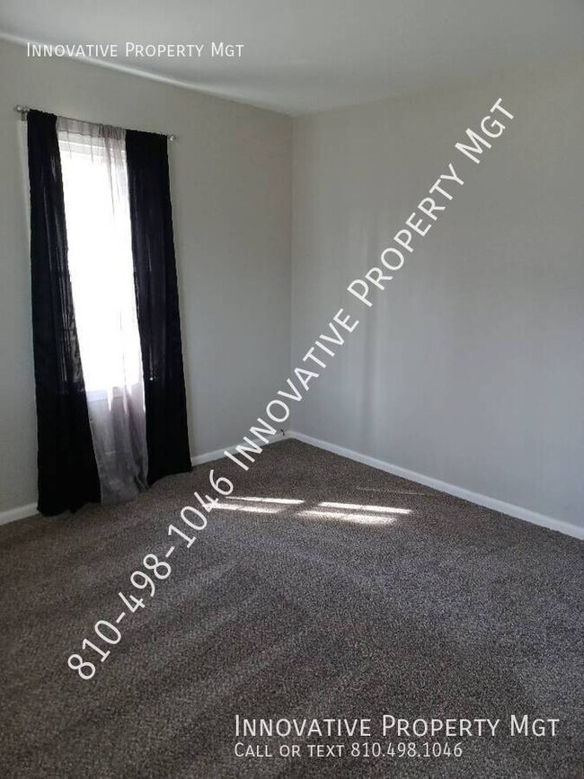 Building Photo - 4354 Elms Rd