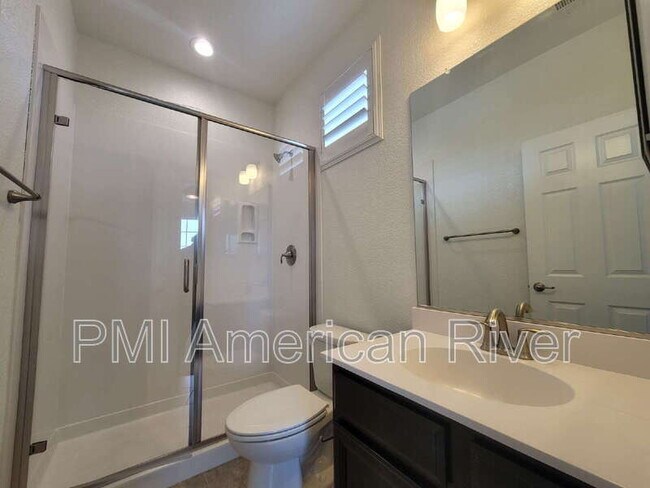 Building Photo - 708 Gentle Breeze Wy