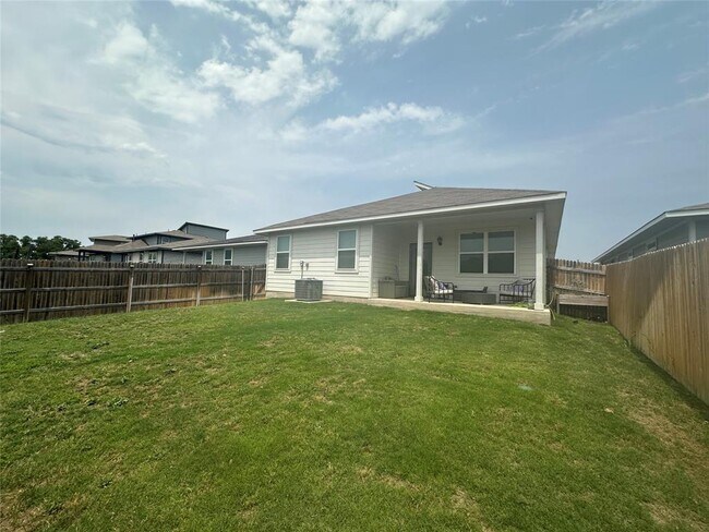 Building Photo - 217 Deserti Rd
