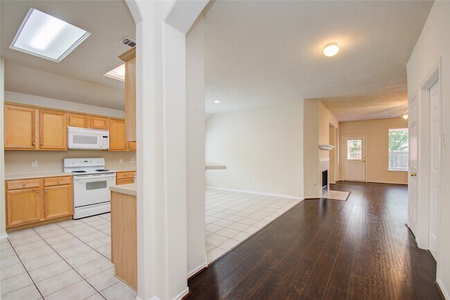 Building Photo - 5715 Afton Ridge Ln