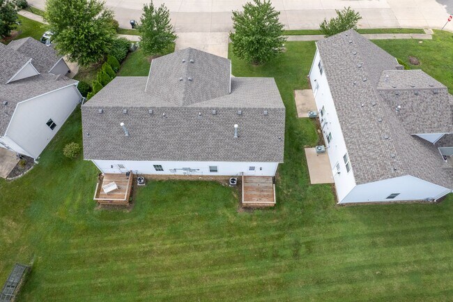 Building Photo - 2612-2614 Northampton Dr.