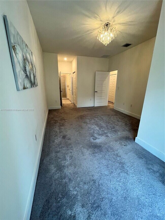 Building Photo - 4745 NW 83rd Pkwy