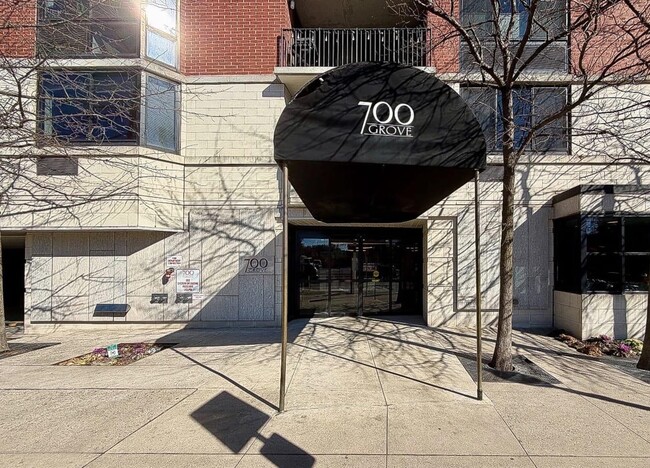 Building Photo - 700 Grove St