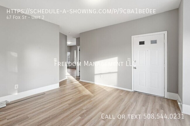 Building Photo - 47 Fox St