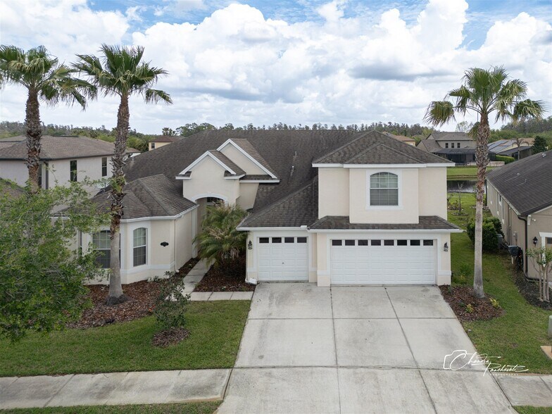 Building Photo - 19305 Yellow Clover Dr