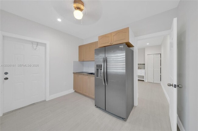 Building Photo - 7555 SW 28th Street Rd