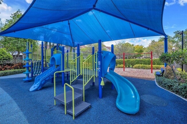 Building Photo - 15743 Woodgate Pl