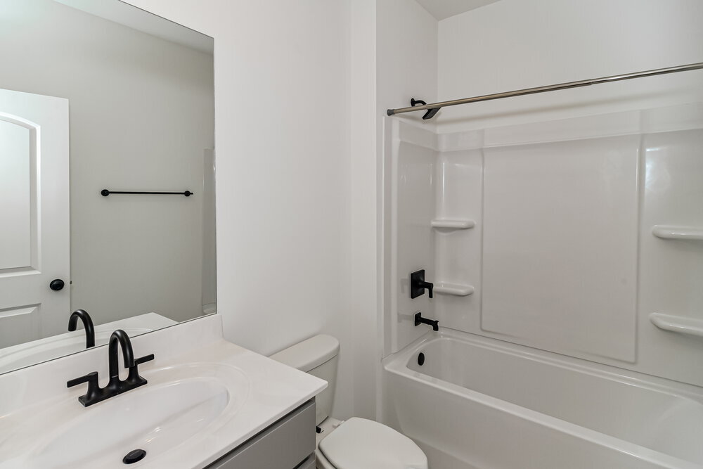 Building Photo - 249 W Millbrook Dr