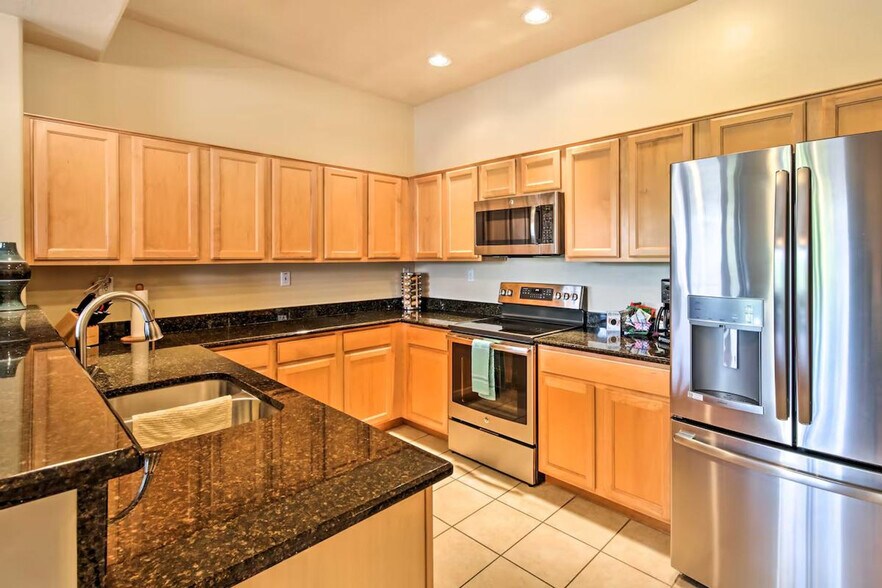 Building Photo - 19550 N Grayhawk Dr