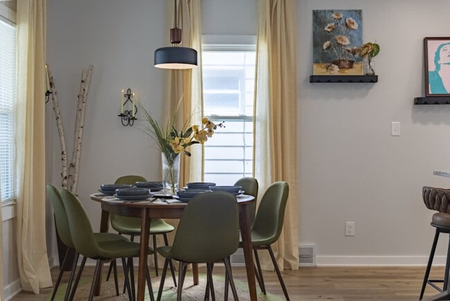 Building Photo - 19620 Ormiston Ave