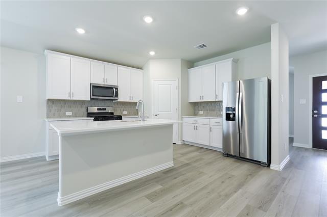 Building Photo - 3406 Pat Mayse Dr