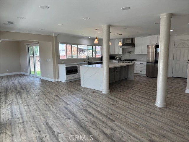 Building Photo - 11596 Bart Dr