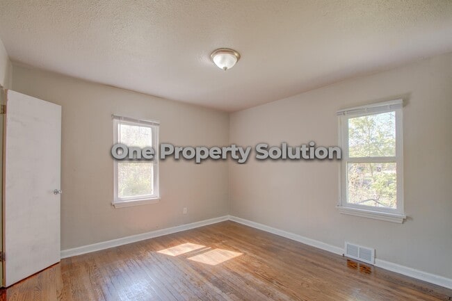 Building Photo - 532 Ralston St