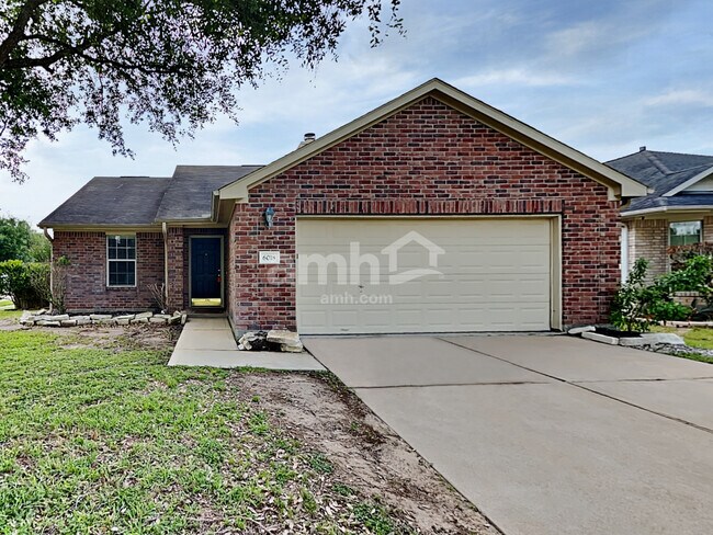 Primary Photo - 6018 Hendricks Pass Dr