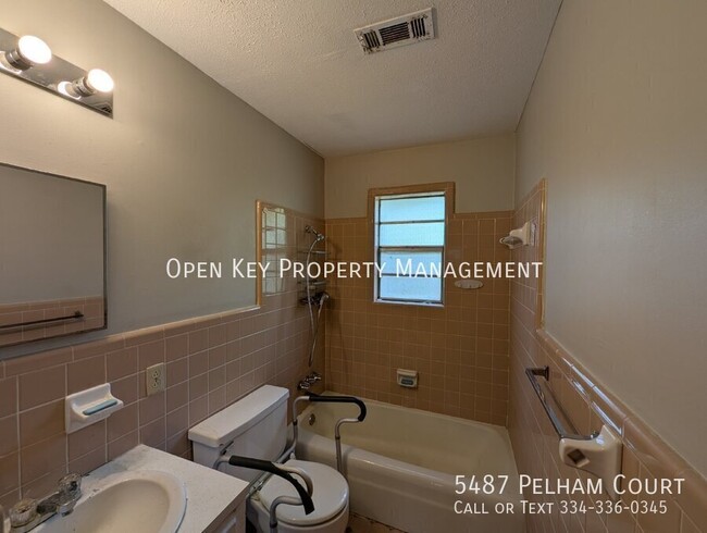Building Photo - 5487 Pelham Ct