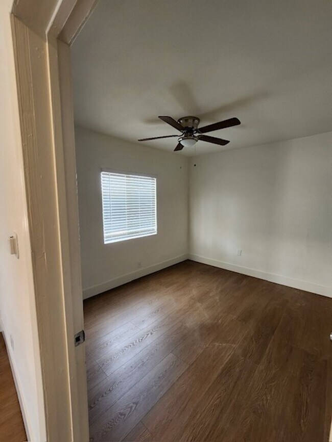 Building Photo - 4711 Honduras St