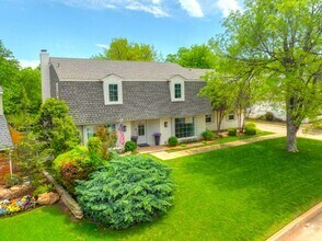 Building Photo - 4 Bedroom 2.5 Bath 2 Car Garage in Quail C...