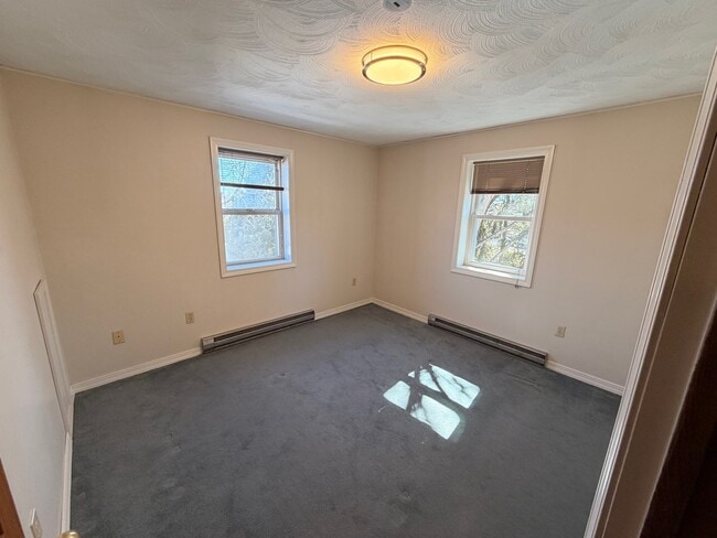 Building Photo - Barrington Brick House