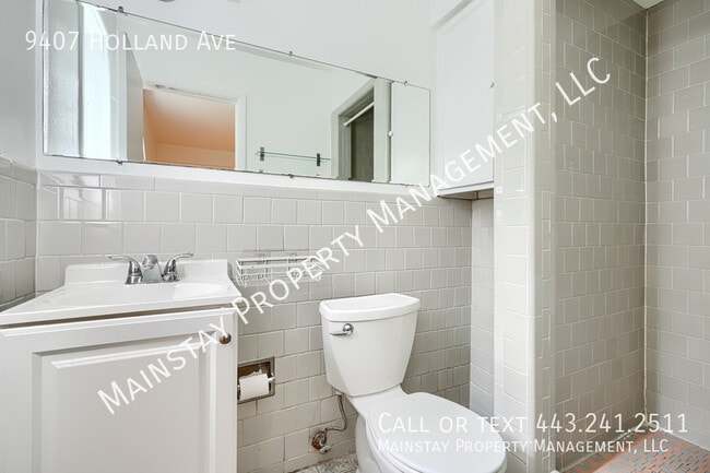 Building Photo - 9407 Holland Ave