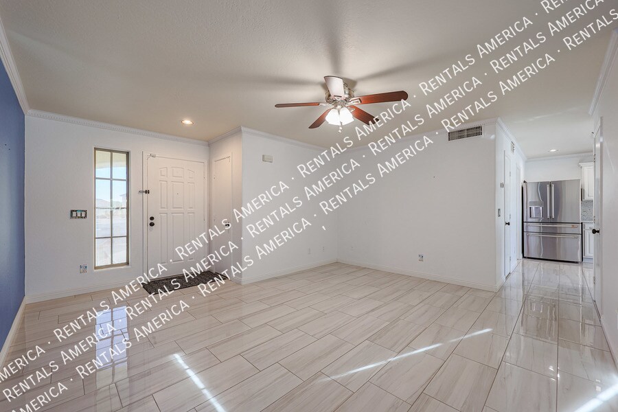 Building Photo - 10402 E Nice Ct