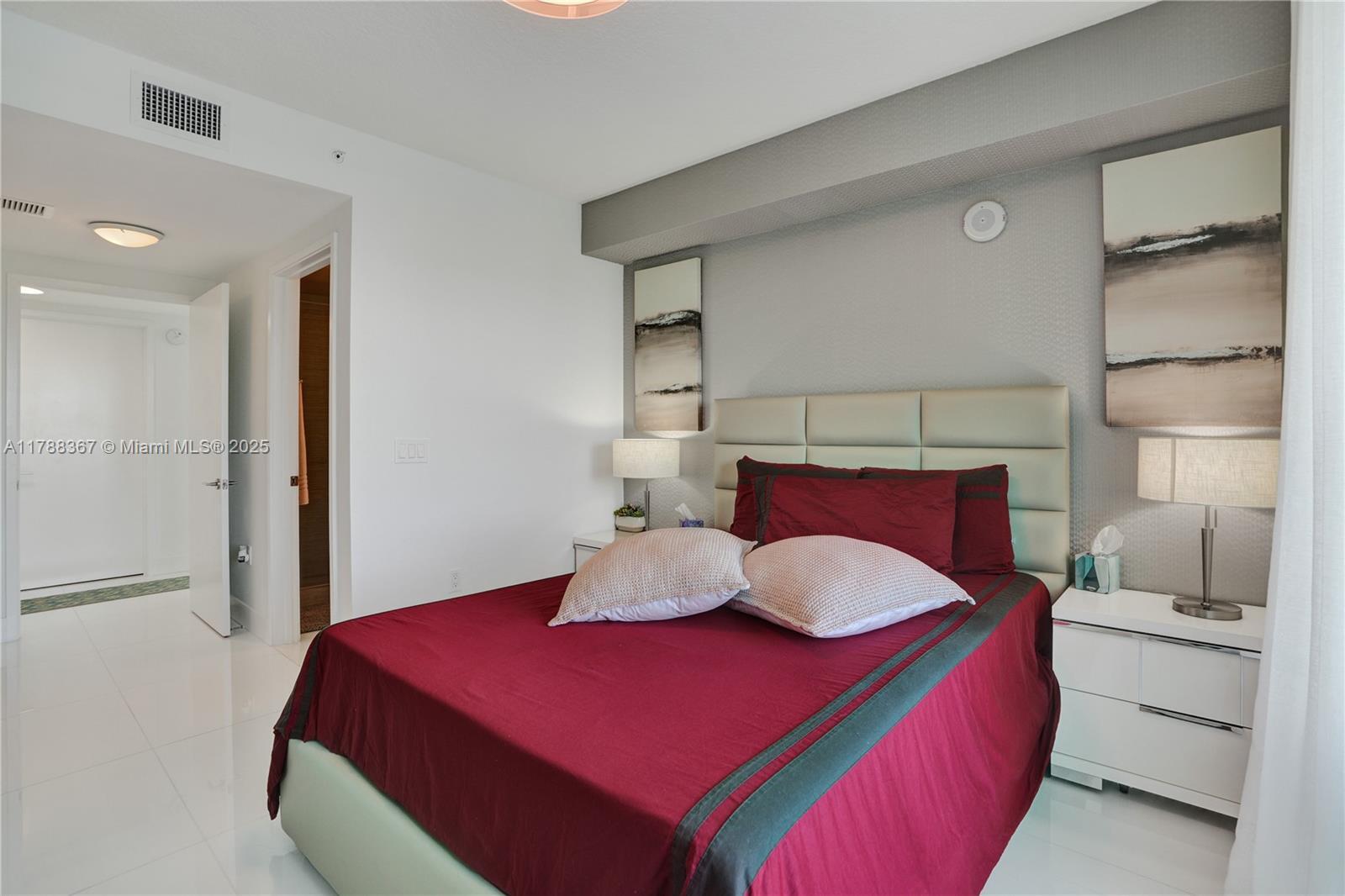 Building Photo - 330 Sunny Isles Blvd