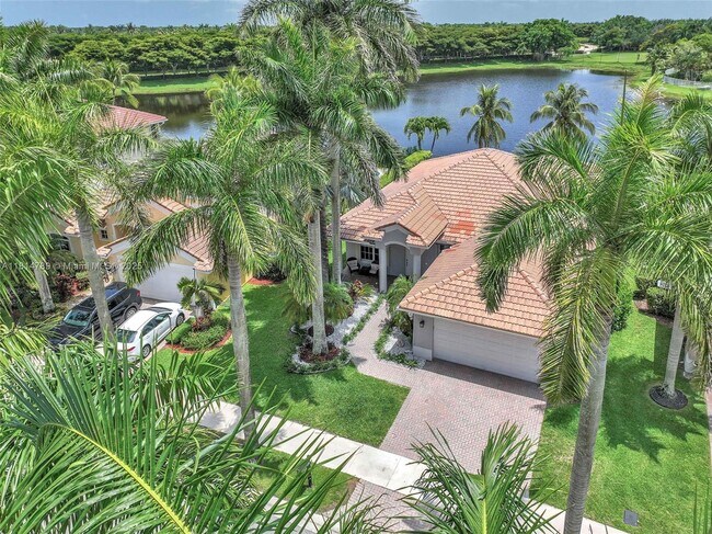 Building Photo - 1737 Harbor View Cir