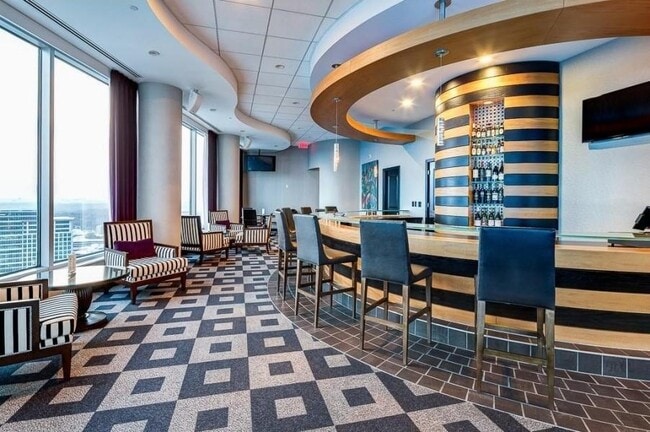 Building Photo - 3338 Peachtree Rd NE