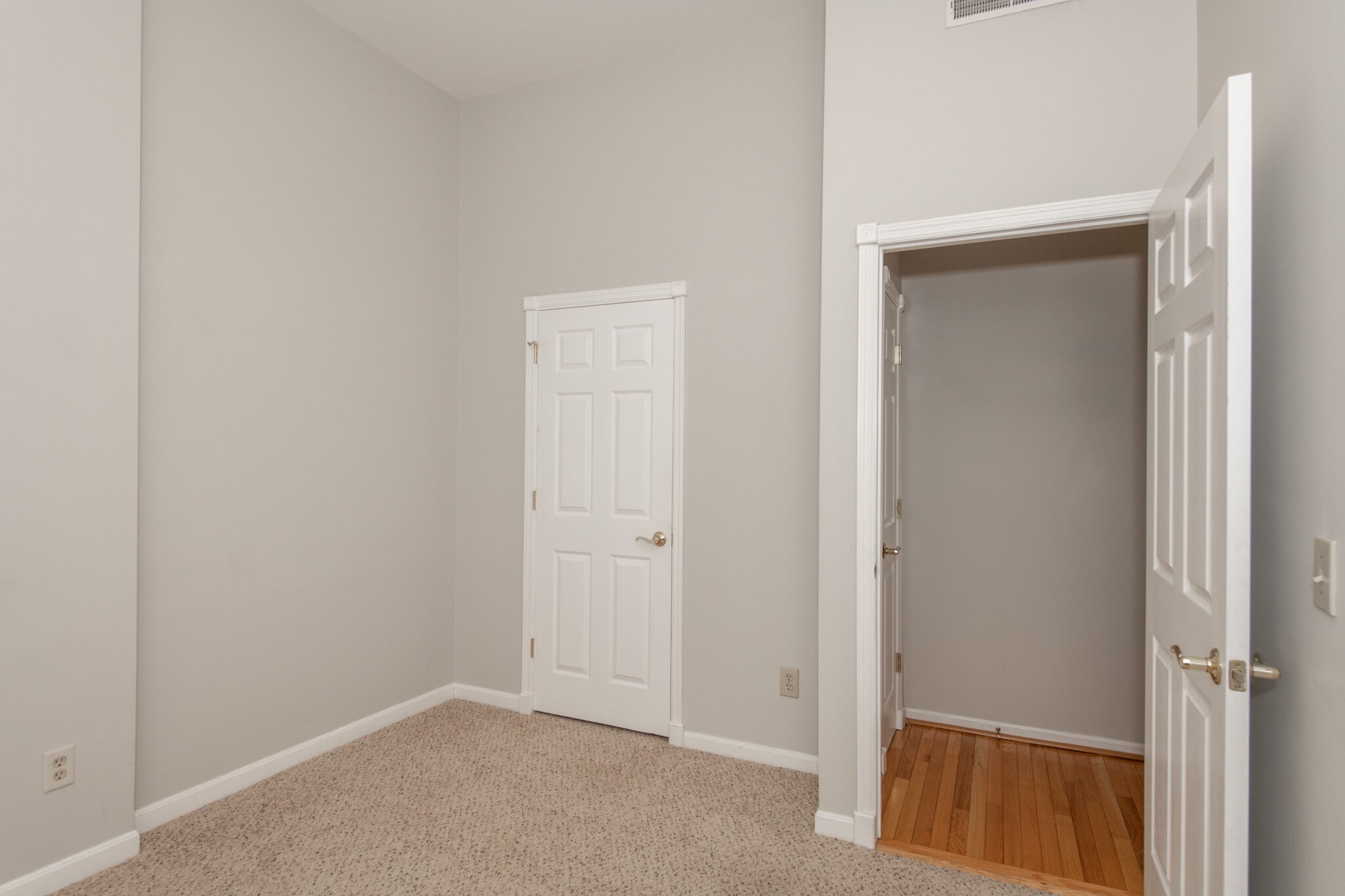 Building Photo - 2126 Fulton Ave