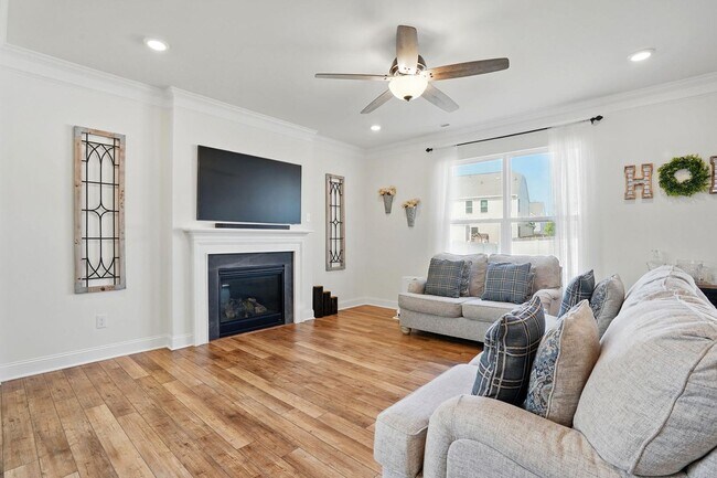 Building Photo - 521 Glenwyck Ct
