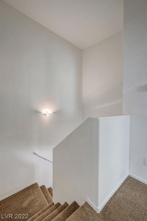 Building Photo - 6560 Bucking Horse Ln