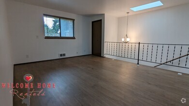 Building Photo - NEWLY REMODELED Spacious 1 bedroom mother-...