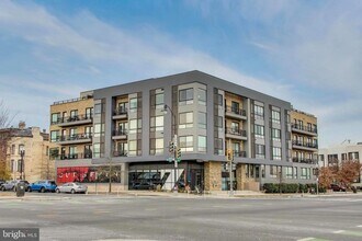 Building Photo - 1550 11th St NW