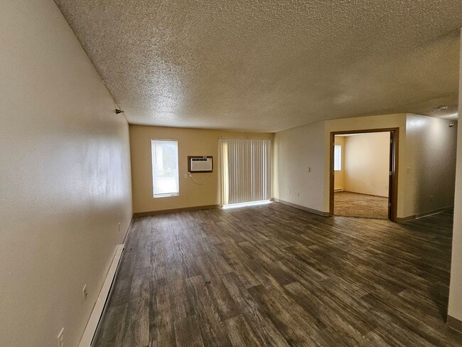 Interior Photo - 1201 E Bell Avenue