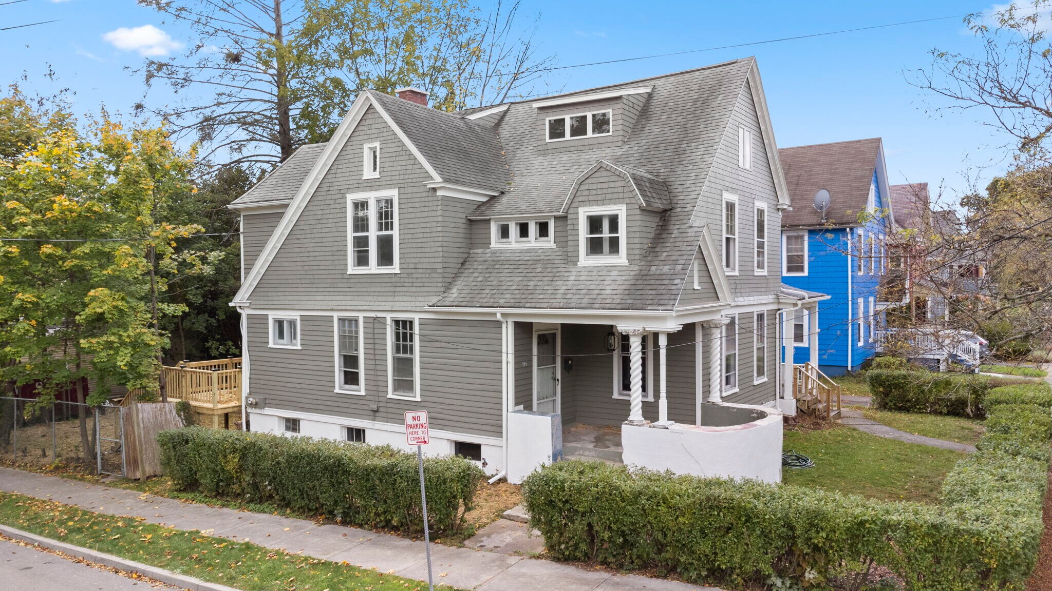 Building Photo - 95 Leroy St