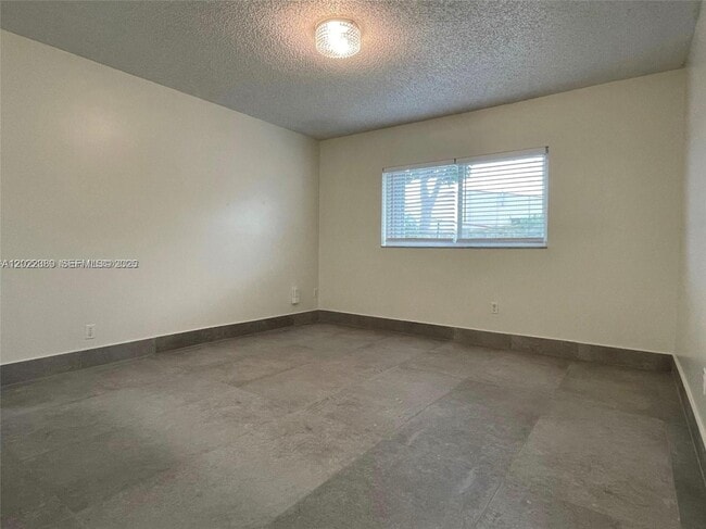 Building Photo - 3660 N 56th Ave