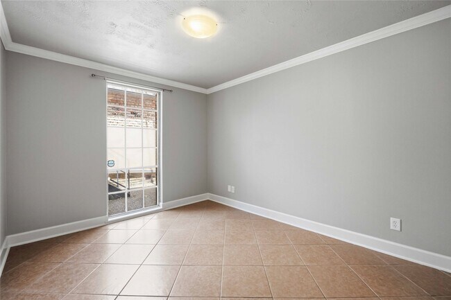 Building Photo - 5353 Institute Ln