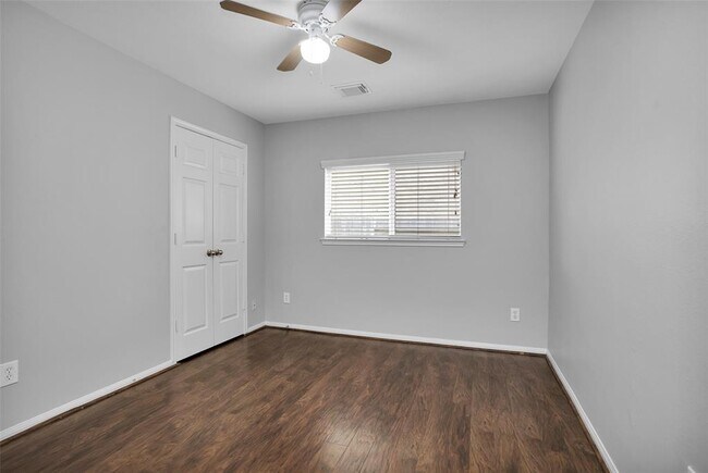 Building Photo - 28234 Sweet Oak Ln