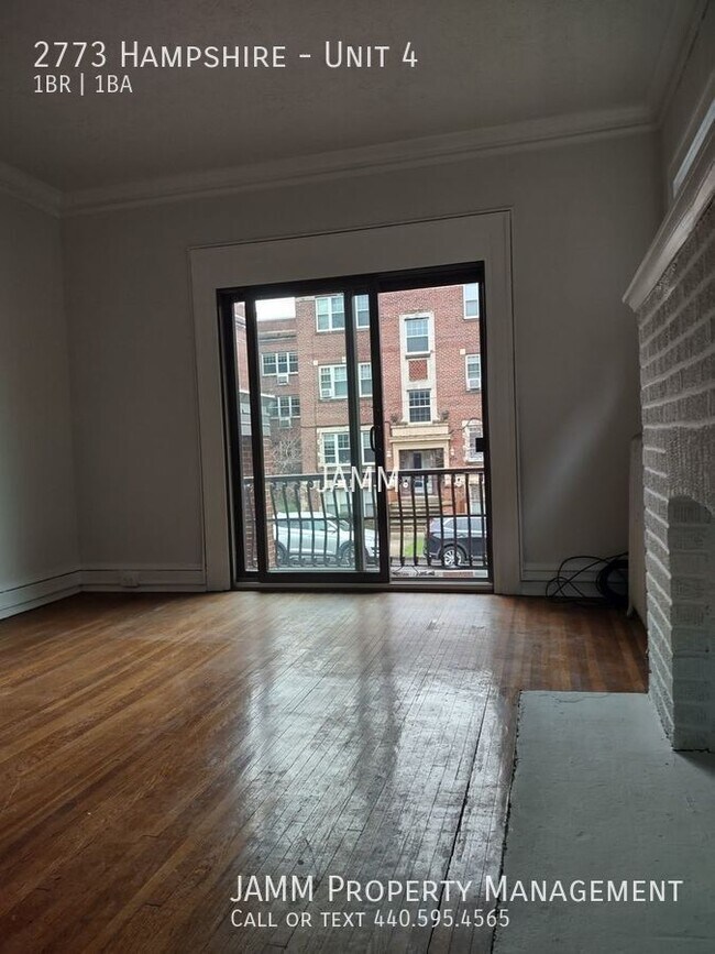 Building Photo - 2773 Hampshire-Unit 4