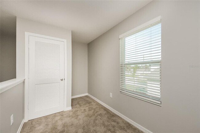 Building Photo - 204 Fig Ct