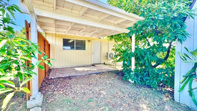 Building Photo - Wonderful Single-Story Fully Detached Gues...