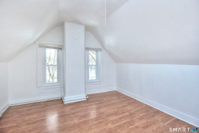 Building Photo - 56 Franklin St